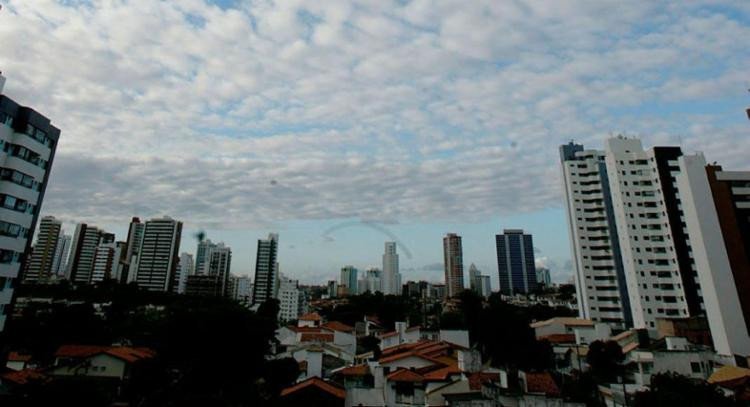 Moradores de Salvador e Itaparica sentem tremor de terra e relatam susto na web