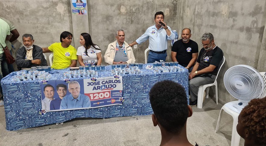 Candeias: Irmão Valmir apresenta seus candidatos à comunidade