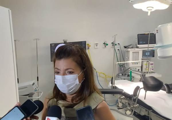 Secretária de Saúde rebate críticas de ACM Neto