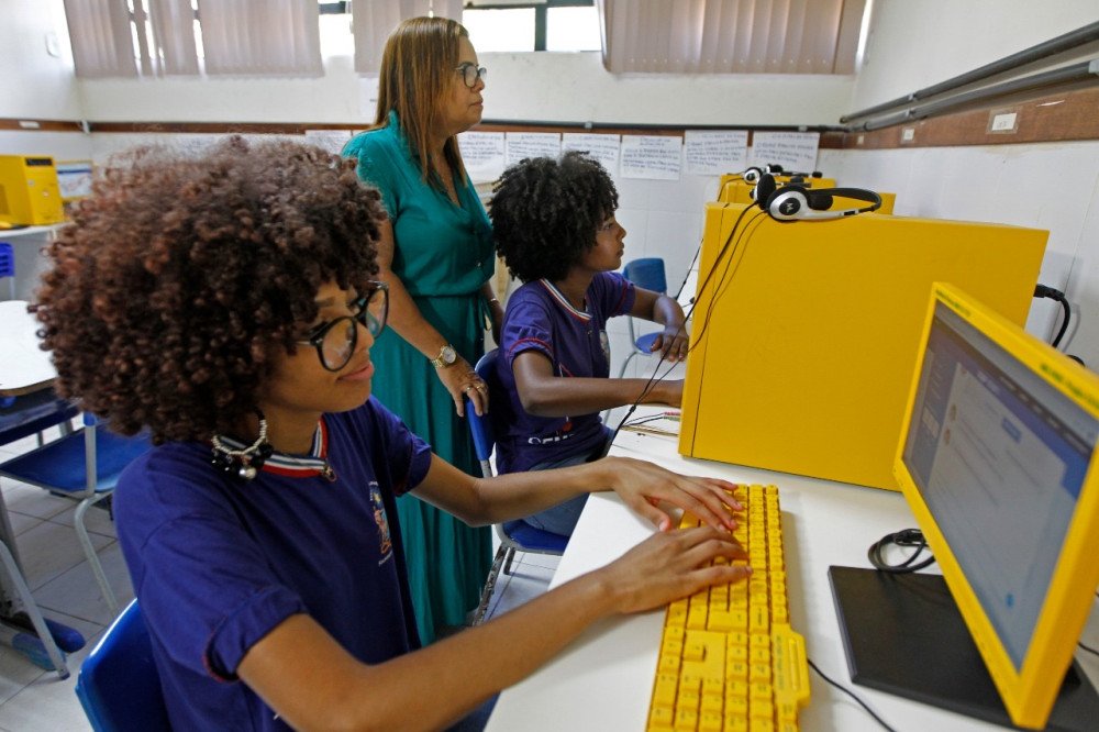 Com Jerônimo à frente, Rede estadual de ensino da Bahia alcança melhor desempenho da série histórica do IDEB