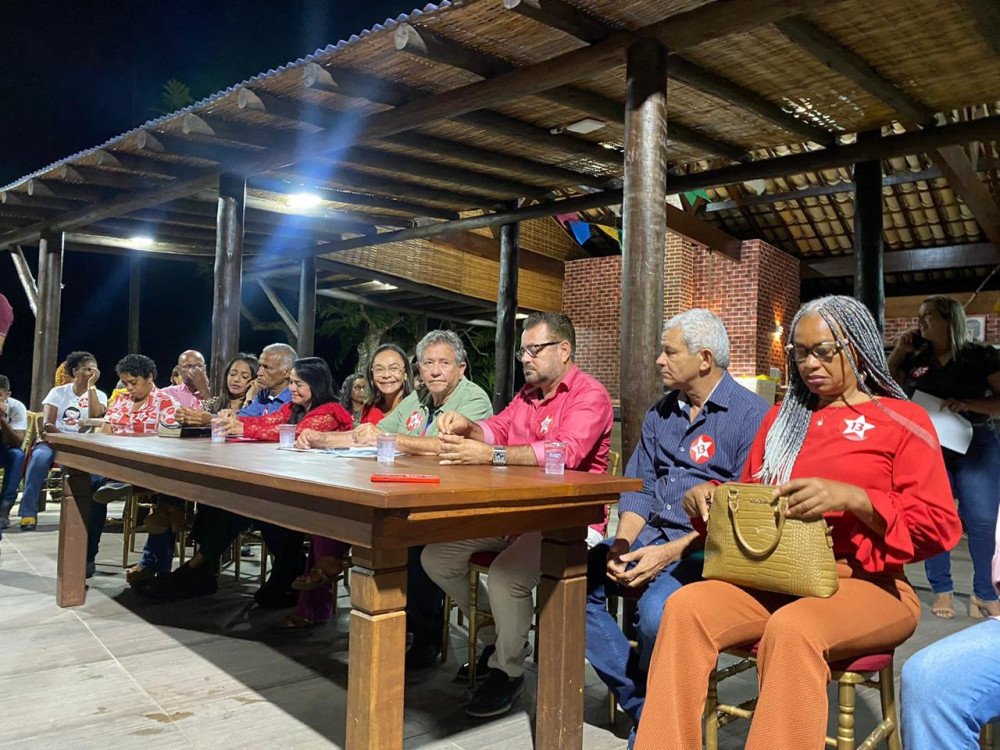 Lideranças de Jerônimo traçam estratégias para o segundo turno na Região Metropolitana