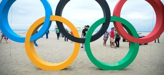 Sarah Menezes e Felipe Kitadai lutam para defender medalhas no judô