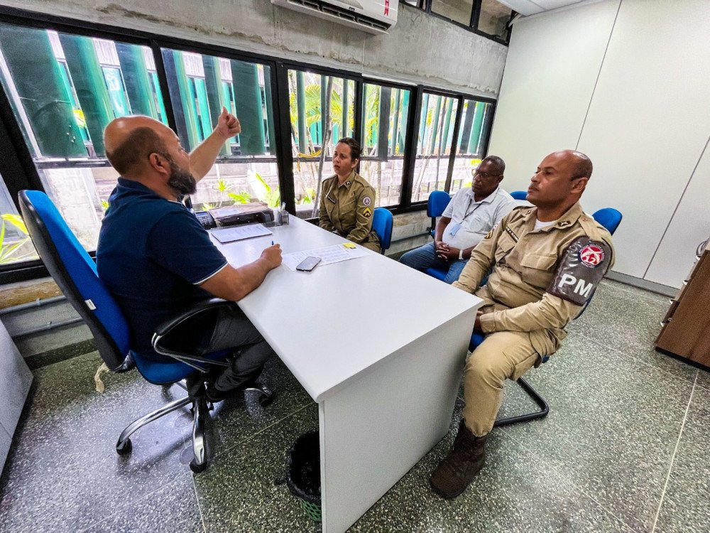 Camaçari: Serin trata sobre Proerd em reunião