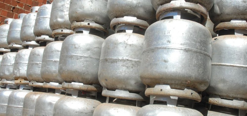 Federação Única do Petróleo critica a diminuição da produção de gás de cozinha na Refinaria de Mataripe