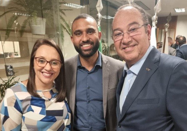 PSC e Podemos anunciam fusão partidária