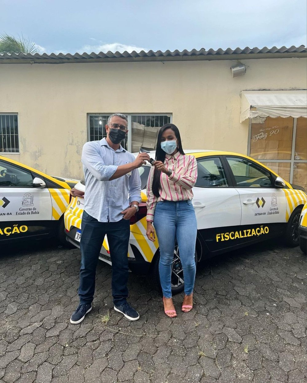 Governo do Estado destina carro para o Retran de Candeias