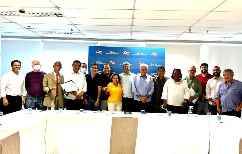 Jerônimo se reúne com partidos aliados e debate reforma administrativa e planejamento para os primeiros meses de Governo
