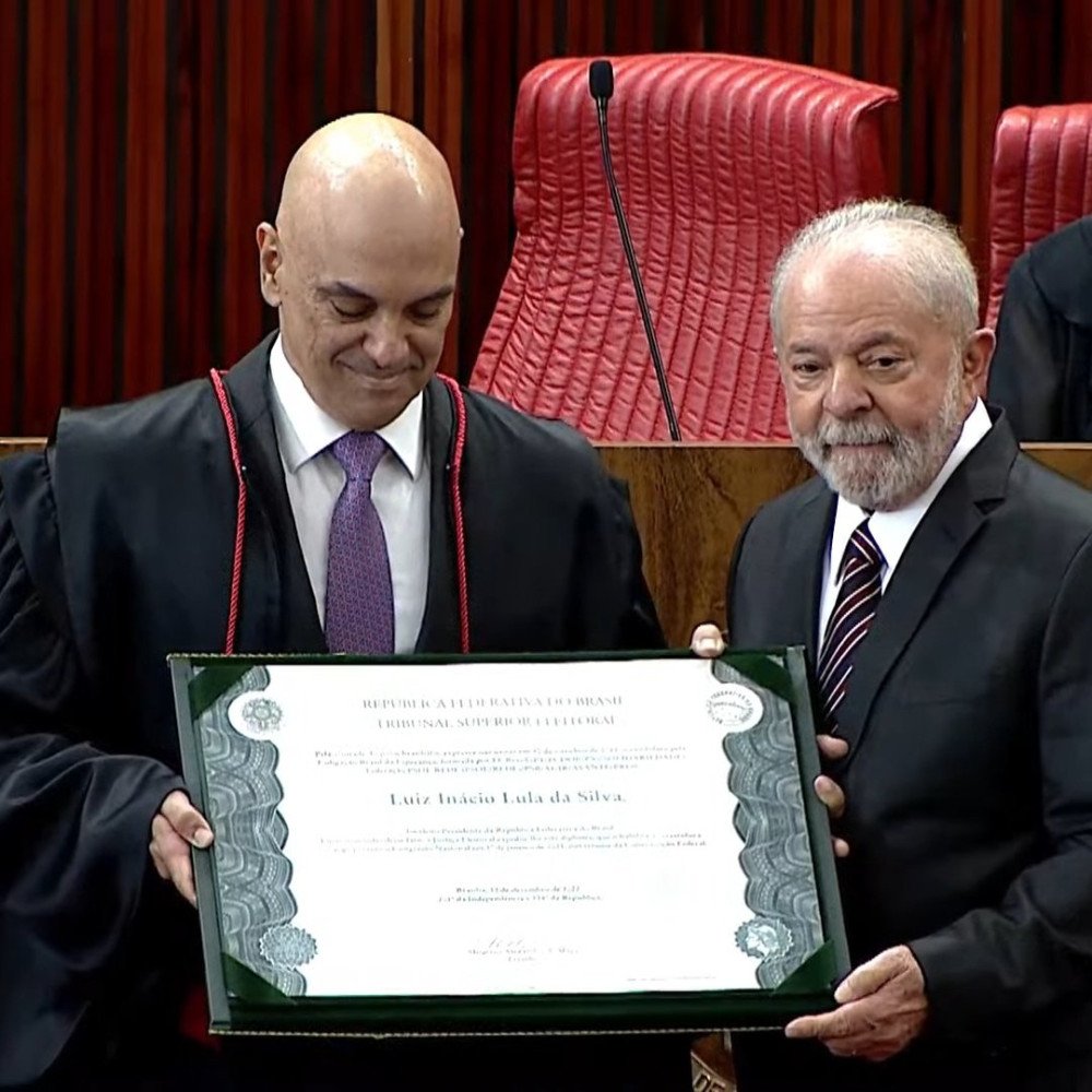 Brasil: Lula e Alckmin são diplomados