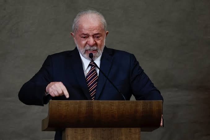 Lula se emociona durante discurso de diplomação no TSE