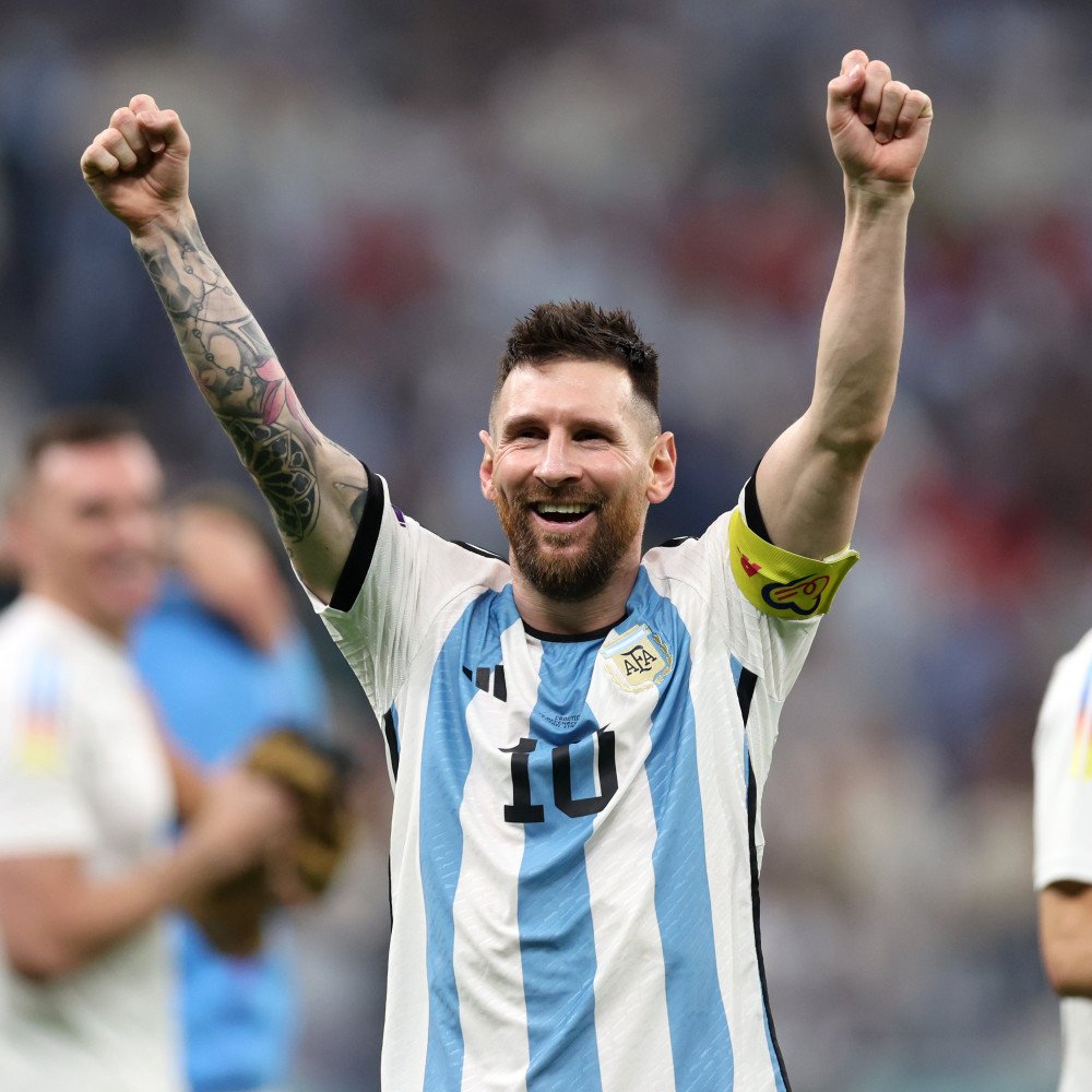 Com show de Messi, Argentina vence a Croácia e está na final da Copa