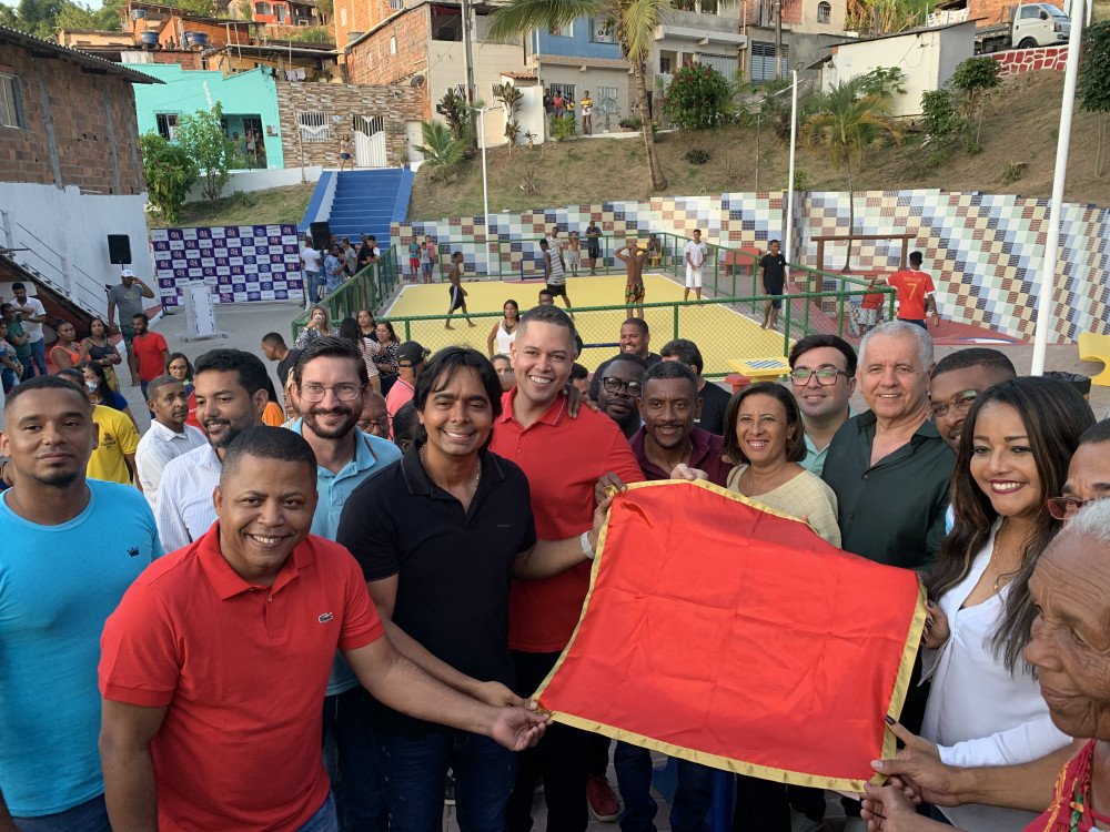 Candeias: Prefeito inaugura nova Fonte do Clarindo na Santa Clara