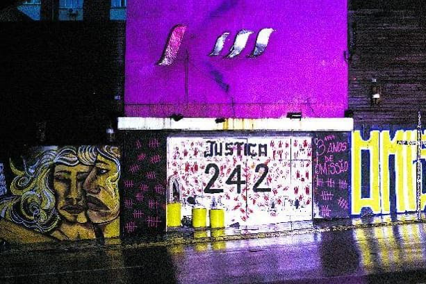 Boate Kiss: Familiares das vítimas querem processar Netflix por série