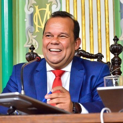 MDB está trabalhando para cooptar prefeitos da base adversária, diz Geraldo Júnior