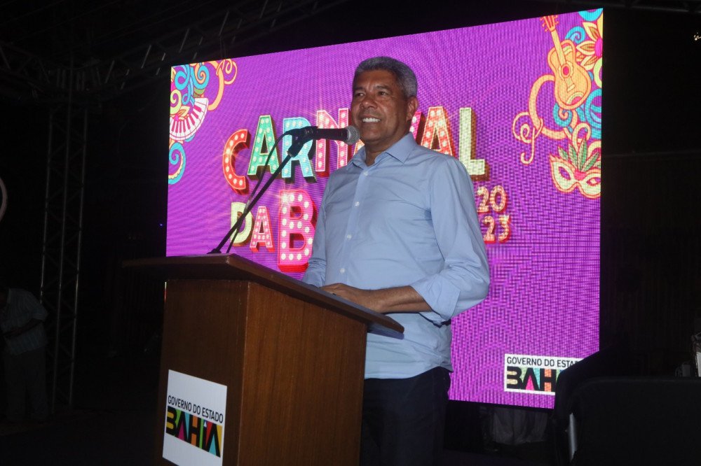 Com homenagem a Moraes Moreira e show de Daniela Mercury, Carnaval do interior é lançado em Itacaré