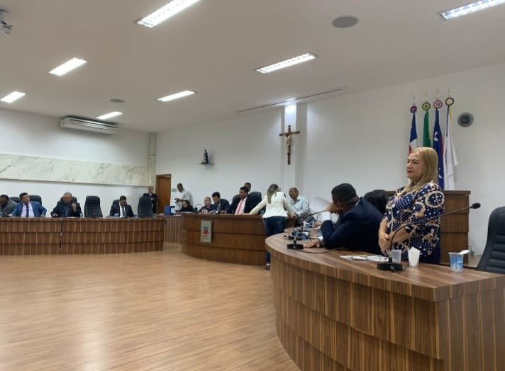 Câmara aprova piso salarial para os professores de Candeias