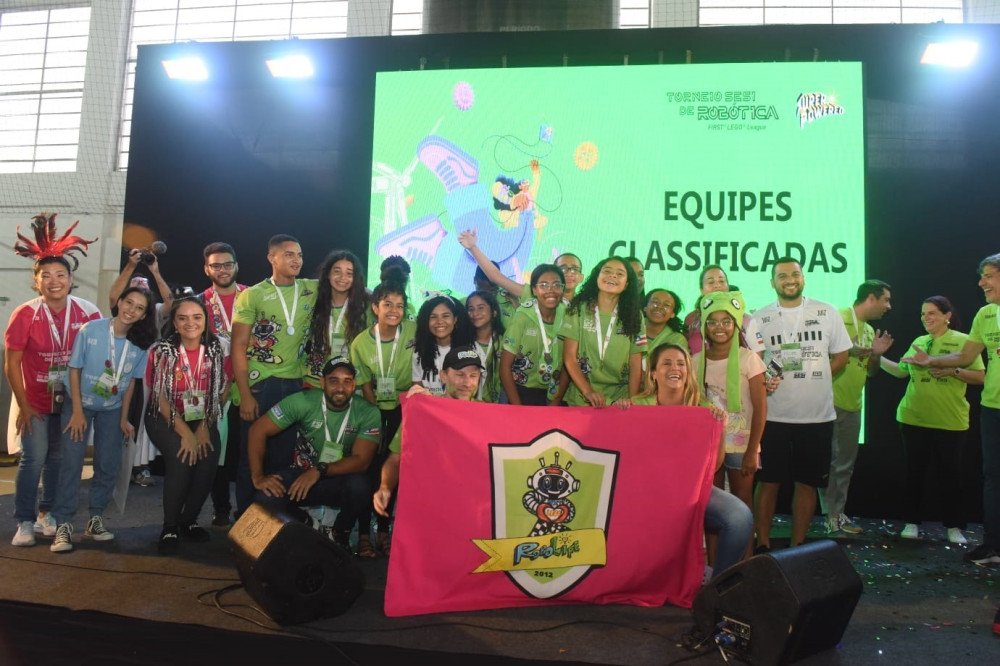Equipe da Escola SESI Candeias é grande vencedora do Torneio First LEGO League