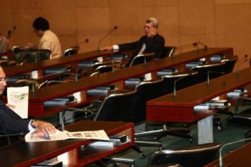 Assim como em Candeias,sessão na AL-BA é encerrada por falta de quórum