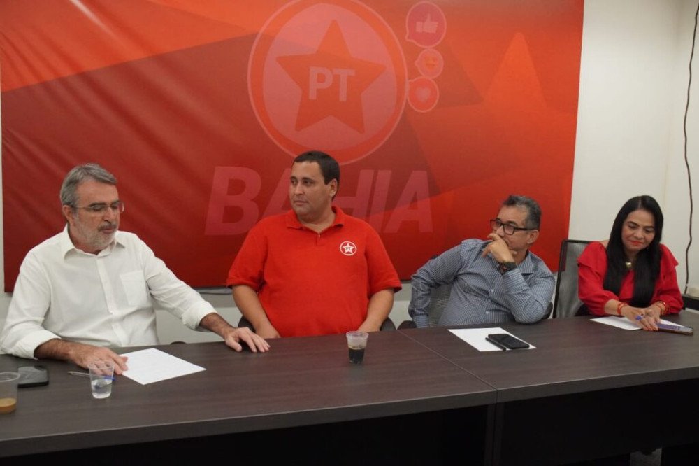 PT Bahia e secretário-geral nacional do partido discutem estratégias para eleições municipais