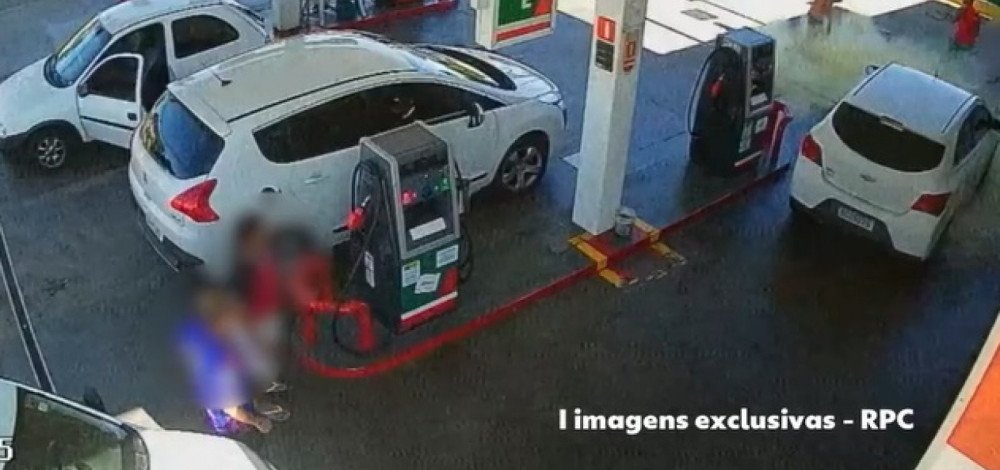 Frentista joga gasolina e ateia fogo em cliente em posto