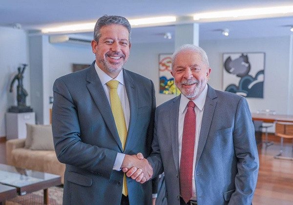 Lira desiste de ir à China com Lula; Pacheco integra comitiva