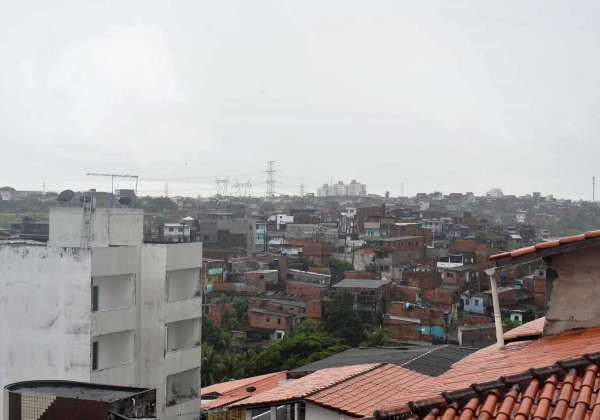 Capital baiana tem previsão de chuva e risco de deslizamento de terra nesta terça-feira