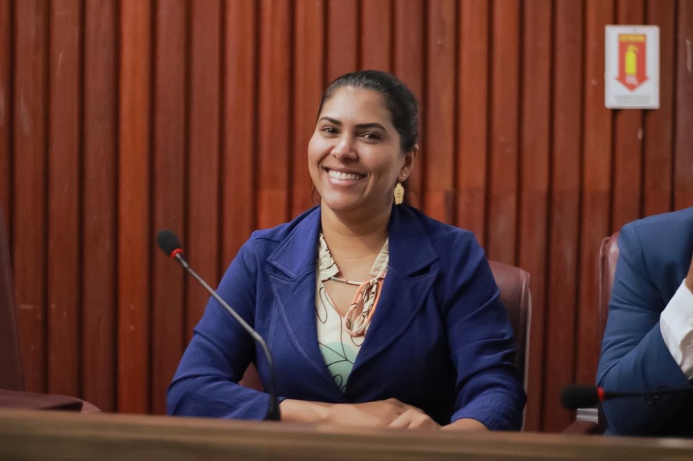 Madre de Deus: De autoria de Michele Paz, Câmara aprova programa odontológico para idosos de Madre de Deus.