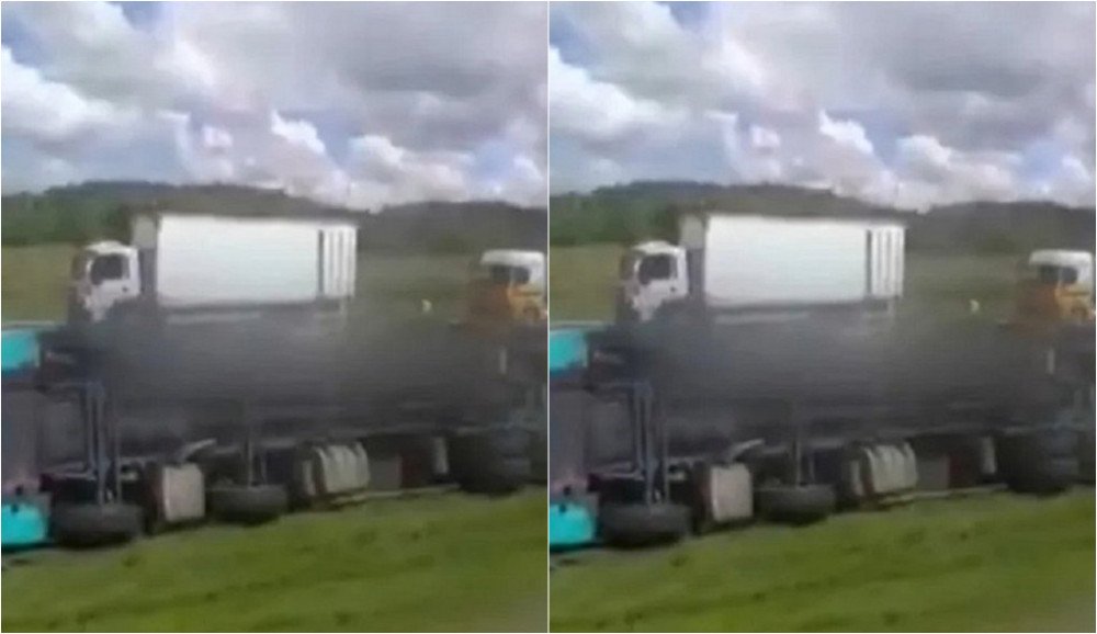Caminhão com carga de peixe tomba em Candeias
