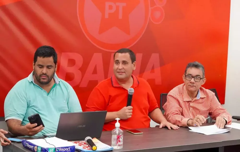 PT Bahia realiza encontros nos 27 Territórios de Identidade do estado