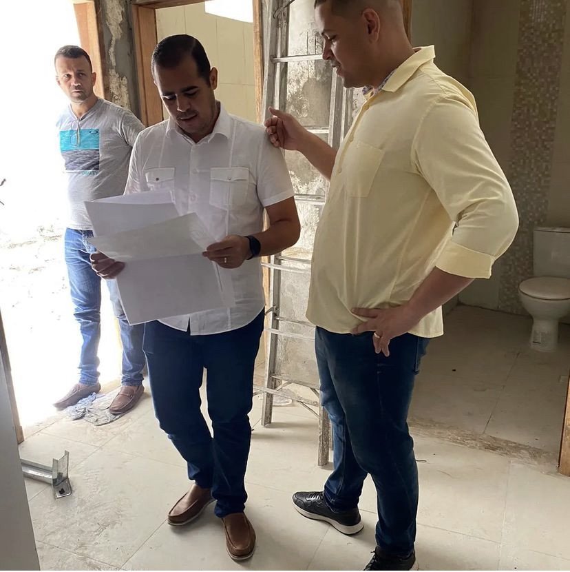 Candeias: Vereador vistoria Querer Bem e CAPS