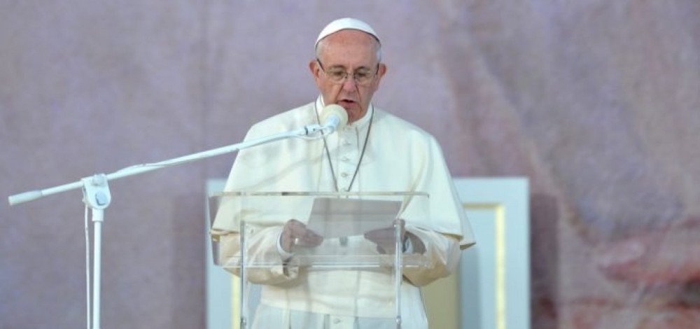 Vaticano anuncia que, pela primeira vez, mulheres e leigos poderão participar de sínodos