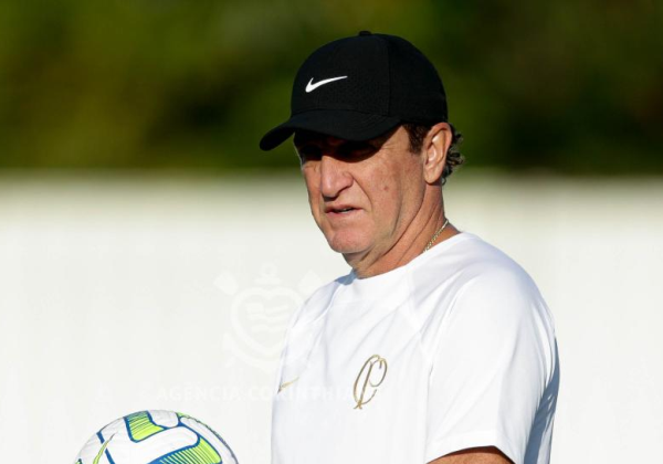 Cuca deixa Corinthians após repercussão de condenação de estupro contra adolescente