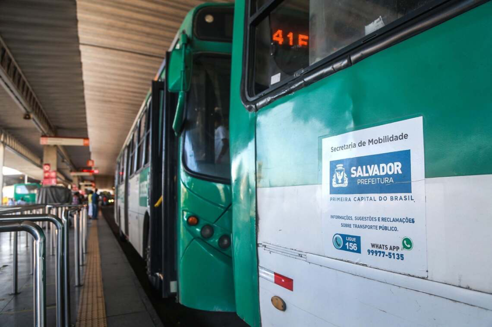 Rodoviários marcam assembleia para quinta-feira e ameaçam greve