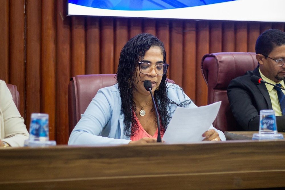 Jodiane cobra mais médicos para o Centro de Especialidades em Madre de Deus.