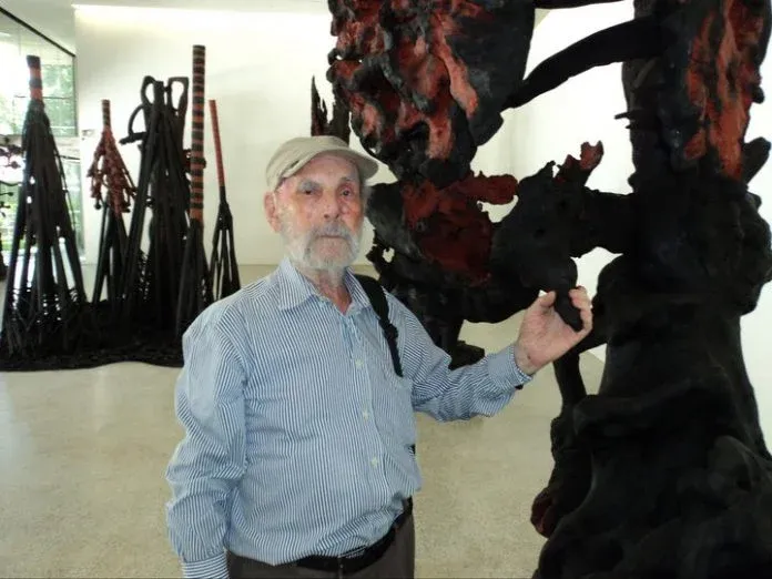 MAM abre mostra de Frans Krajcberg nesta sexta-feira (19)