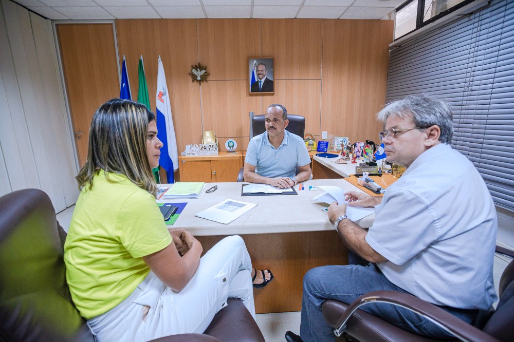Prefeito Elinaldo reúne secretários e trata sobre a revisão do PDDU