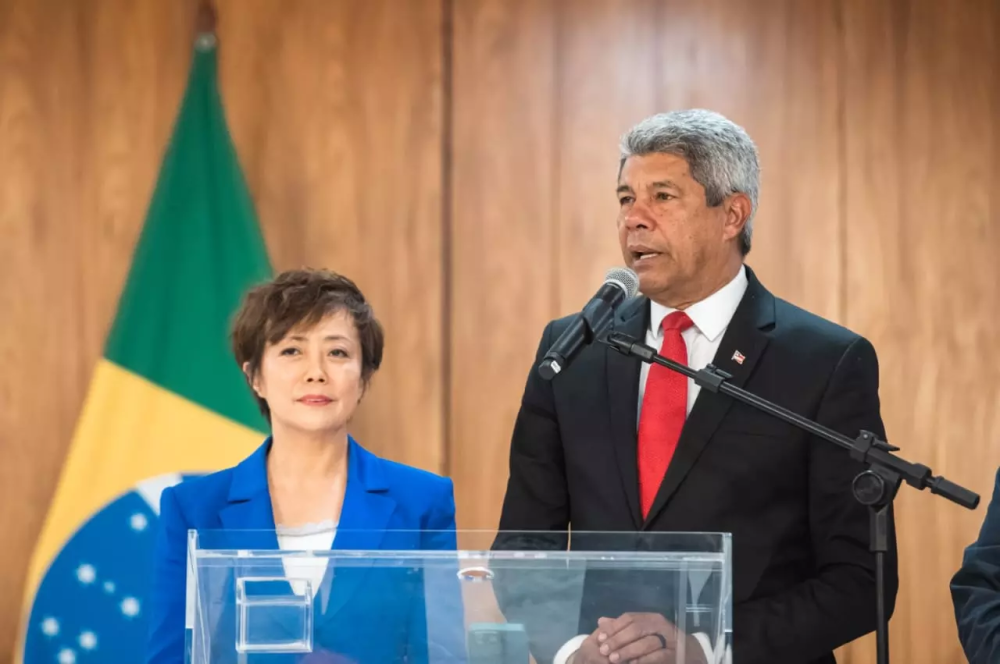 “Geração de empregos e a Bahia sendo referência internacional”, afirma Jerônimo ao confirmar anúncio de instalação de fábrica da BYD em Camaçari