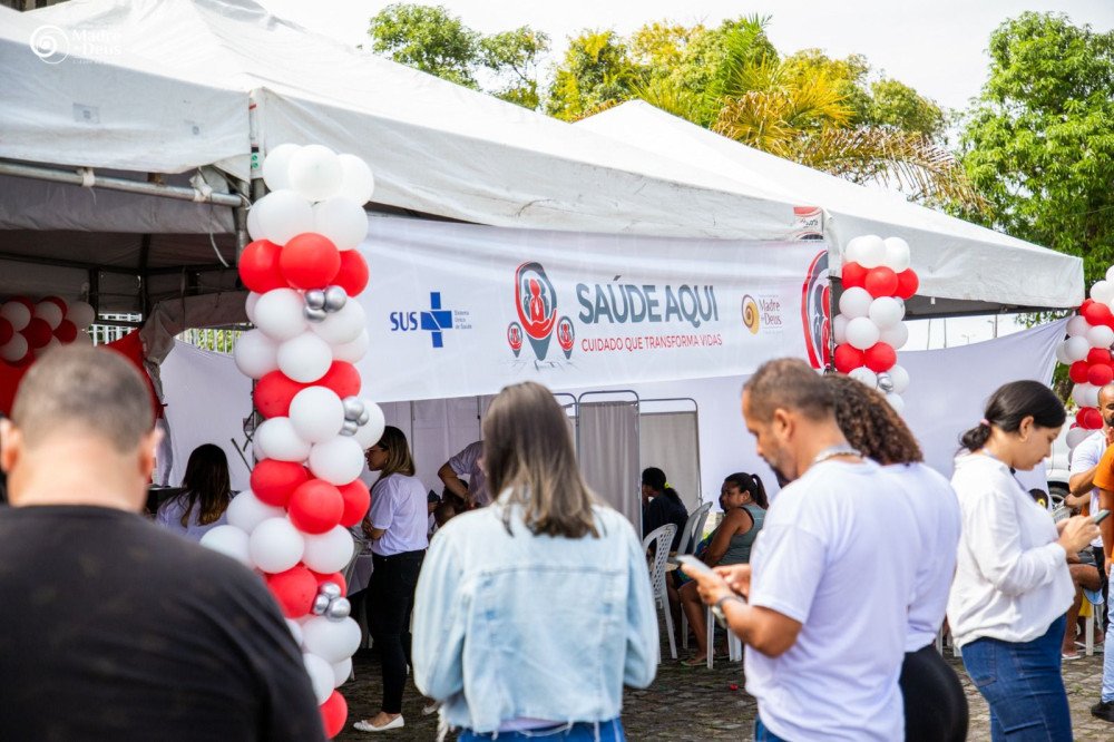 Feira da Saúde leva prevenção e cuidado para população de Madre de Deus.