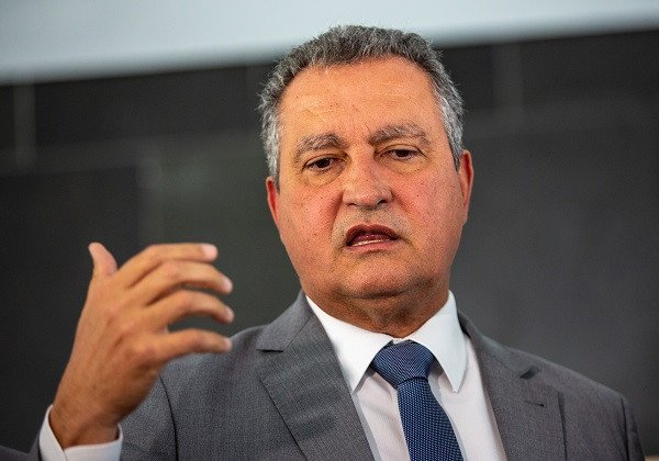 Rui Costa não ‘cometeria a loucura’ de se candidatar a prefeito, diz aliado de ACM Neto
