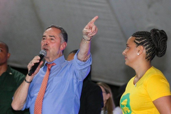 Oposição quer investigação de Barroso por fala contra bolsonarismo