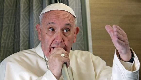 Vaticano tem 2 mil casos de abuso sexual, revela Papa Francisco