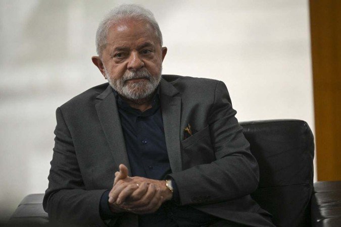 Por telefone, Lula conversa com premiê da Espanha sobre meio ambiente e UE