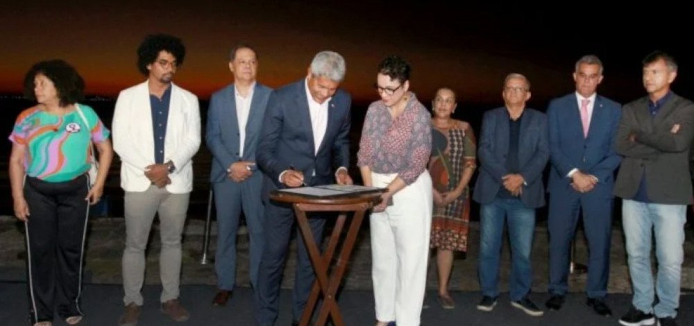 Governo oficializa contrato de R$ 1 bilhão com Banco do Brasil para investimento em estradas e transportes