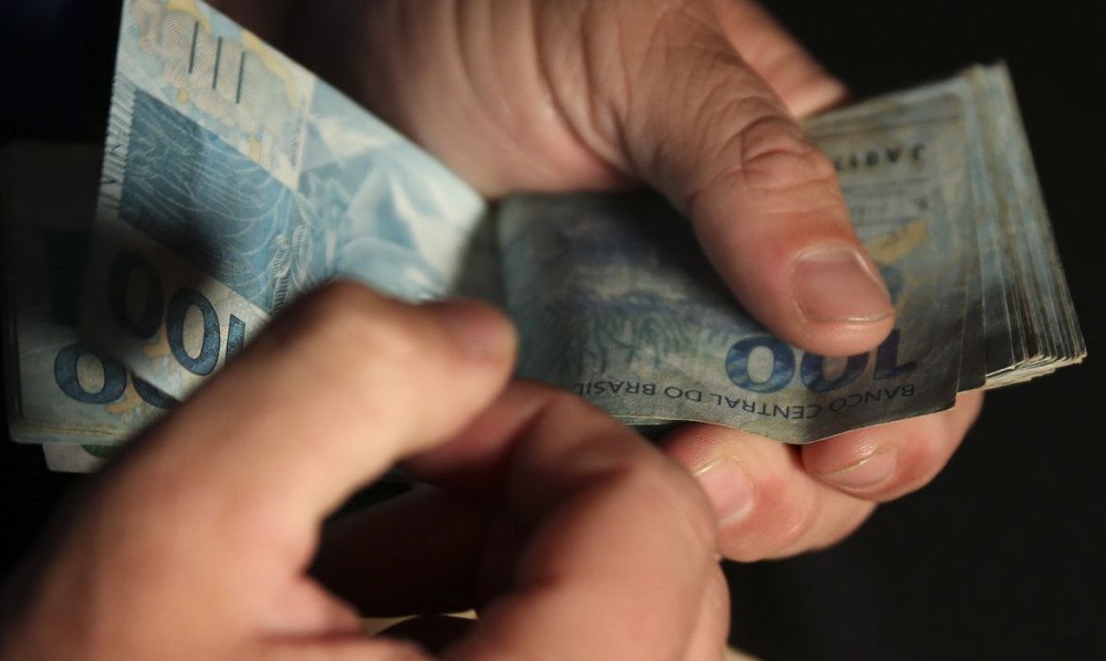 Desenrola Brasil retira 6 milhões de dívidas em primeira fase