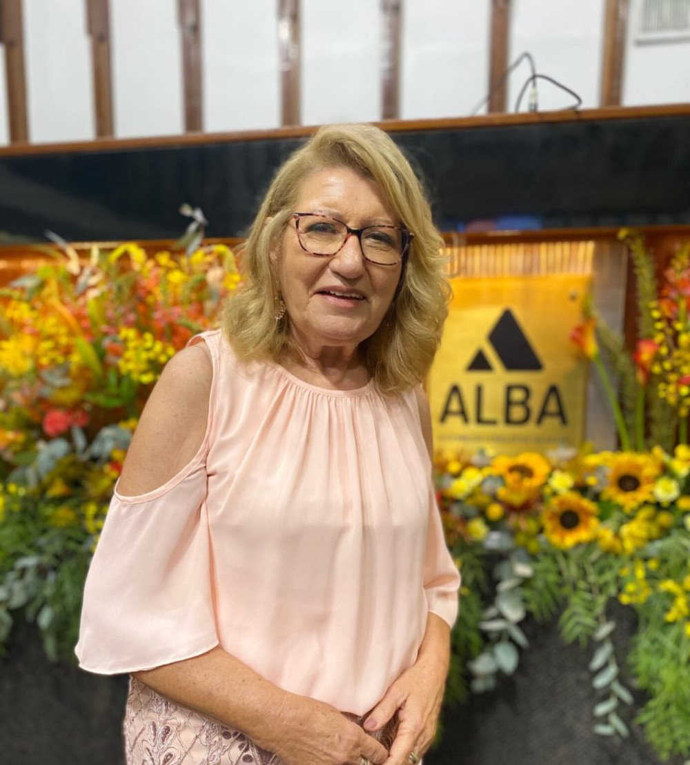 Sessão Especial na ALBA celebra 50 anos de Engenharia e 70 anos de chegada à Bahia da Deputada Estadual Maria del Carmen