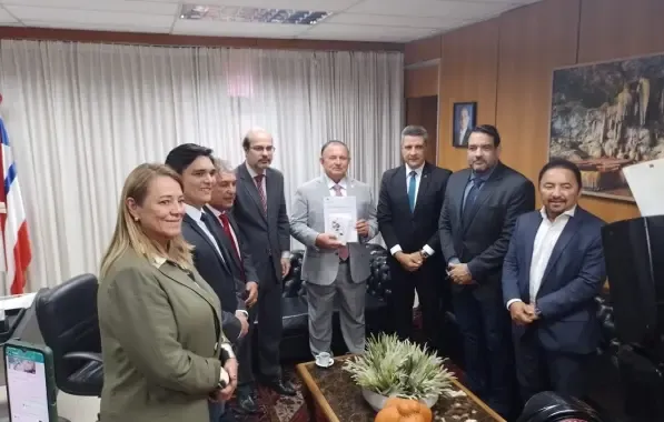 TCE entrega à AL-BA parecer de aprovação das contas do governo Rui Costa referentes a 2022