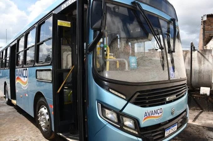 Candeias: Carros da empresa Avanço operam normalmente nesta segunda-feira; aniversário de Candeias