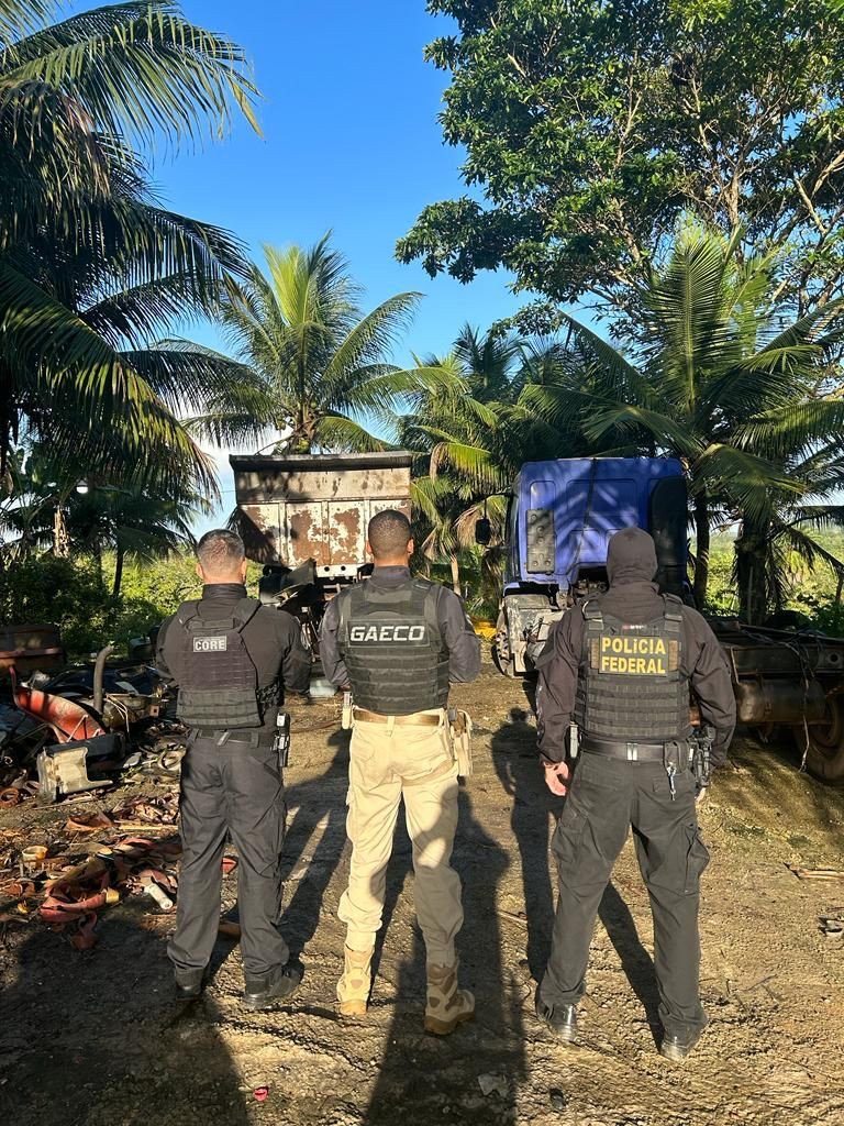 Polícia Federal deflagra operação contra grupo que desviava insumos agrícolas em Candeias