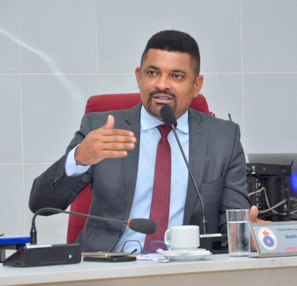 SFC: Vereador Marivaldo do Amaral cobra transparência sobre empréstimo de R$ 100 milhões