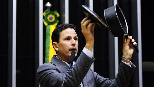 Ministro das Cidades do PSDB é o primeiro a deixar o governo Temer