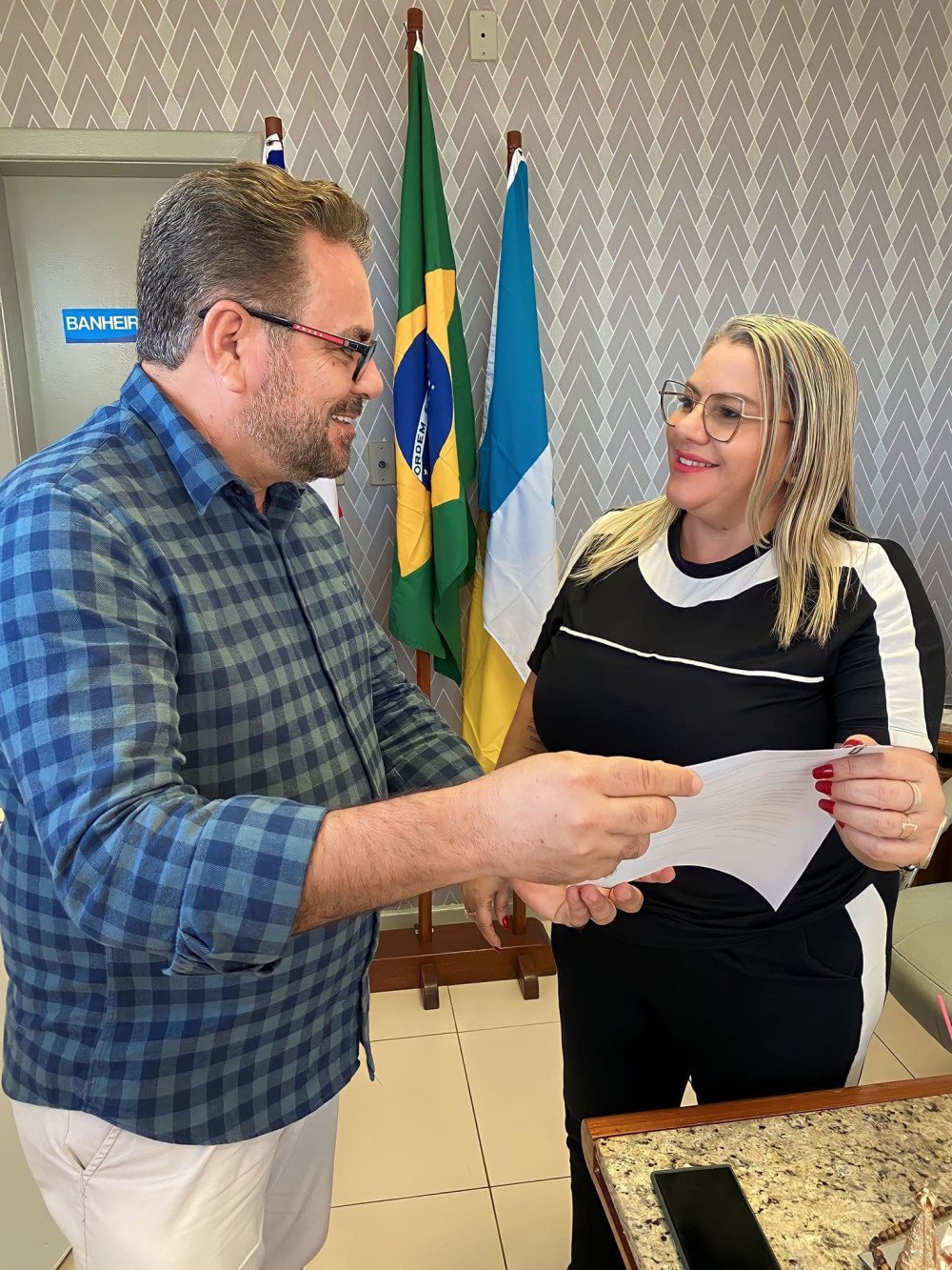 Em sinal de cuidado com os servidores, Prefeito Dailton Filho entrega Projeto de Lei com reajustes à presidência da Câmara
